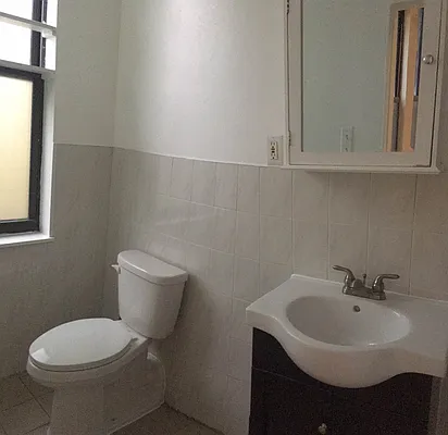 Rented by Brooklyn Real Estate Services | media 13