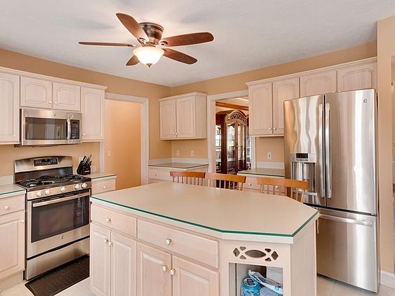 5th image of 7826 Ellington Pl