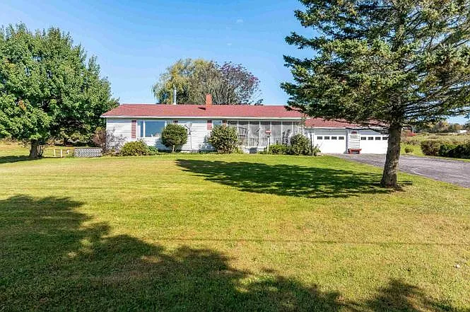 26 Maple St — Photo 33