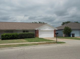 6941 E 46th Pl, Tulsa, OK 74145