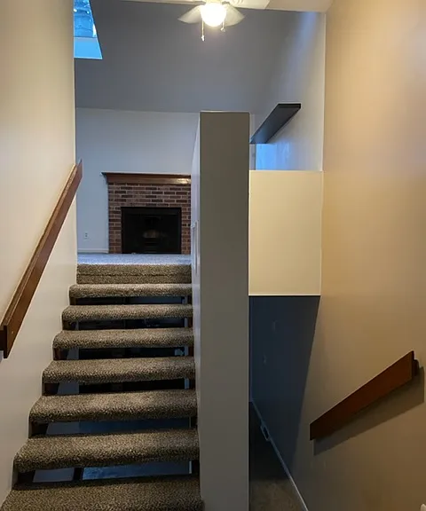 210 Charleston Ave — Photo 6