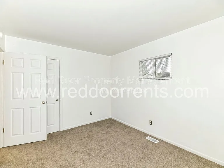 5361 E Burgess Ave — Photo 20
