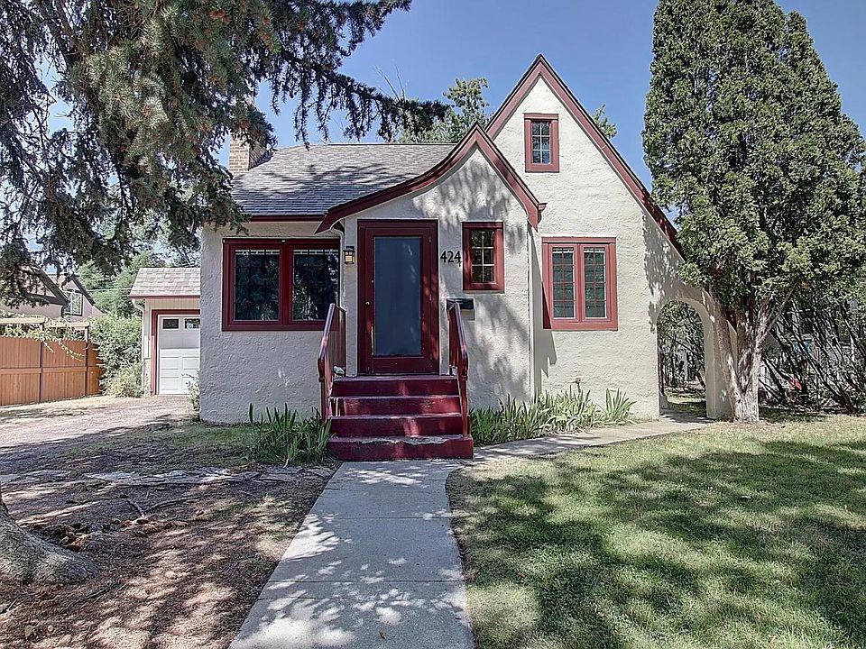 1st image of 424 Hastings Ave