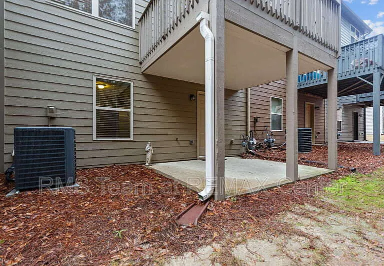 3209 Hallmark Ln — Photo 35