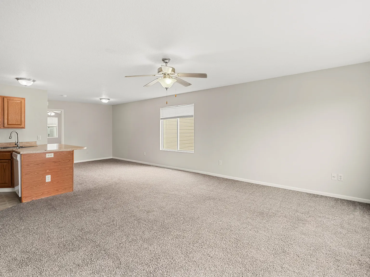 3905 Marigold Drive - 1 — Photo 4