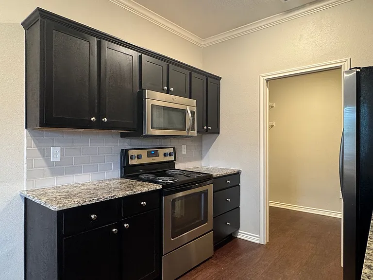Amberwood Townhomes — Photo 17