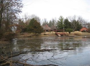 9900 Cyber Tel Rd, Breese, IL 62230