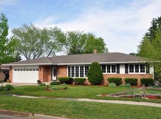 264 Church St, Burlington, WI 53105