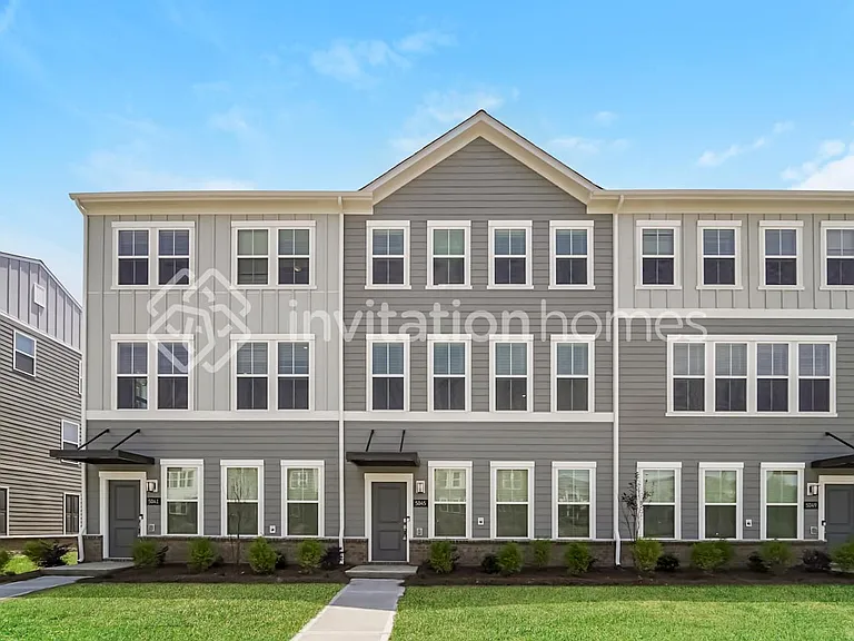5045 Ragsdale Dr — Photo 1