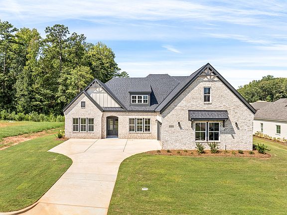 The Sienna II by Stone Martin Builders