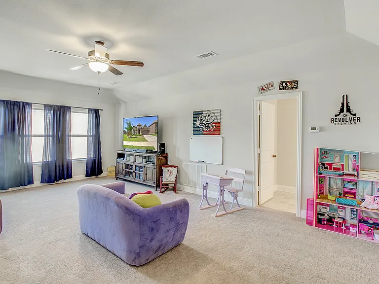 2715 Sky Ridge Rd — Photo 14