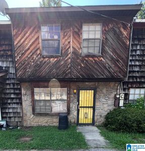 1904 Springlake Ct, Birmingham, AL, 35215