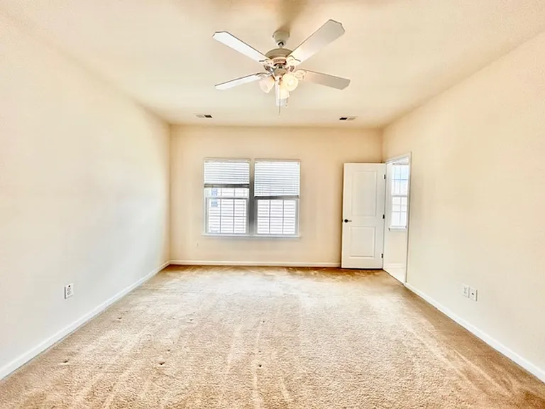 7473 Singers Way — Photo 30