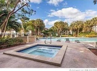 620 S Park Rd #312, Hollywood, FL 33021