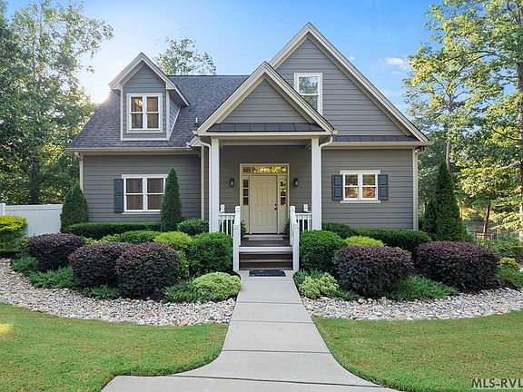 4th image of 120 Waterlyn Dr