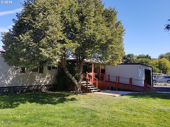 2nd image of 1763 SE Paulina Hwy
