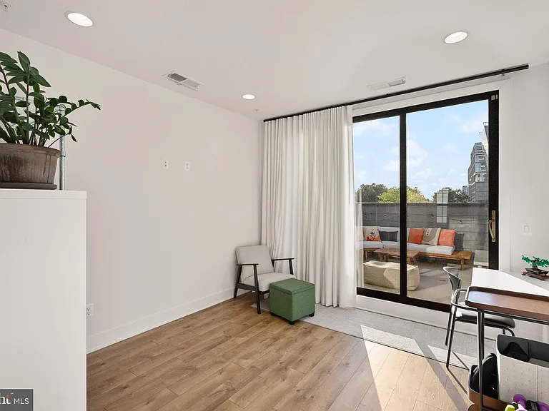 11258 Faraday Park Dr — Photo 31