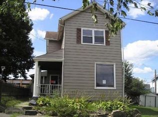 216 8th St, Wellsville, OH