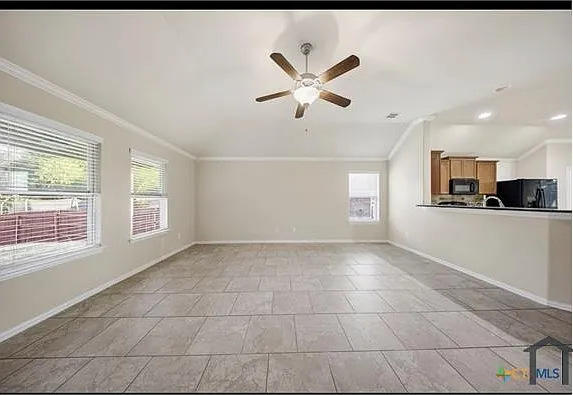728 Olaf Dr — Photo 16