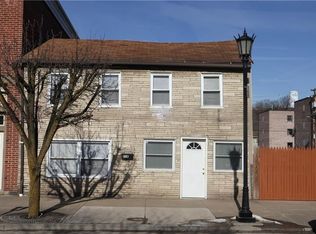 218 3rd St, California, PA 15419