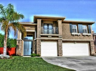 20305 Adriana Pl, Santa Clarita, CA 91351
