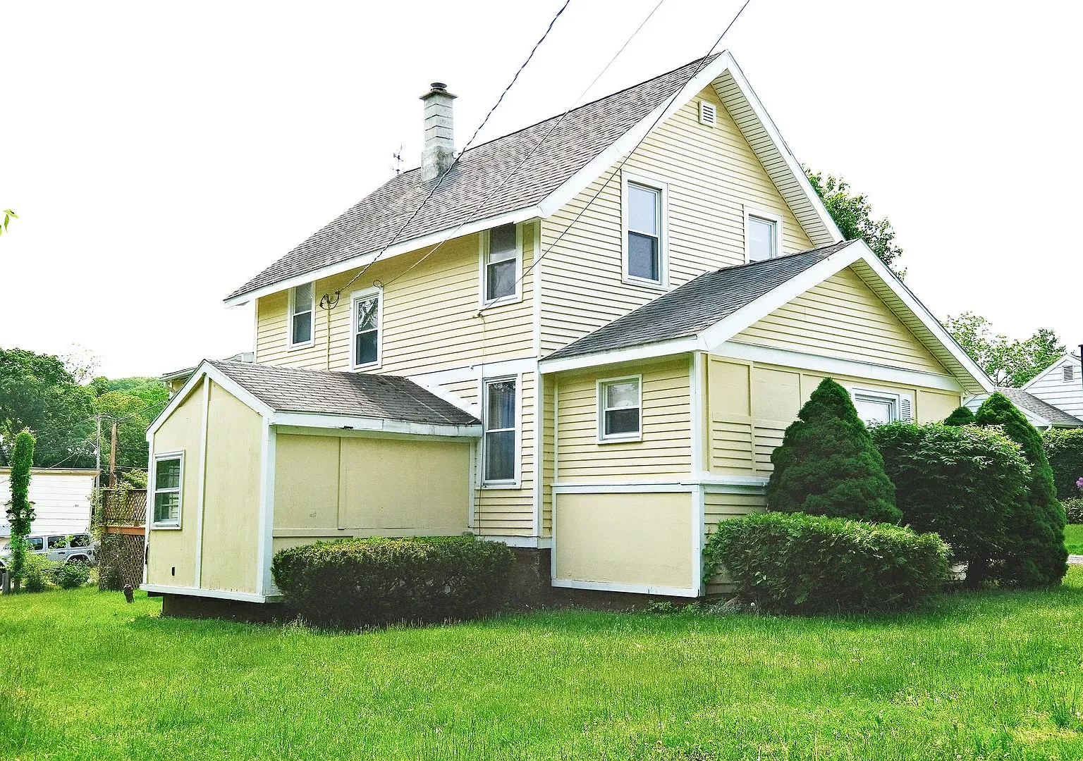East Greenbush School District - 4 BR 1 BA home — Photo 4