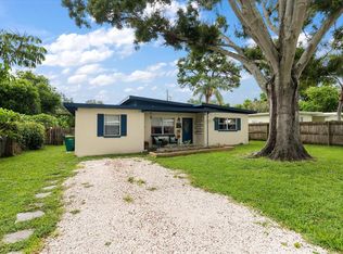 1948 Ridgewood Dr, Clearwater, FL 33763