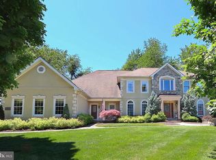 1254 Dunn Meadow Ct, Vienna, VA 22182