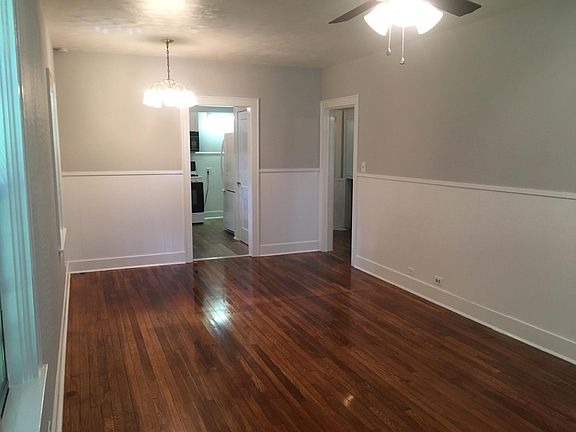 3rd image of 410 12th Ave N
