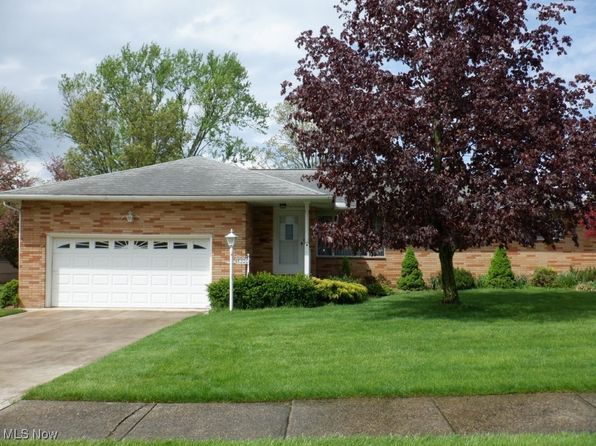 6220 Sequoia Dr, Parma, OH 44134
