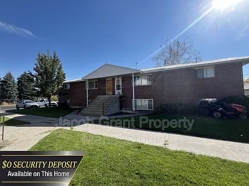 2136 Saint Clair Rd Photo 1