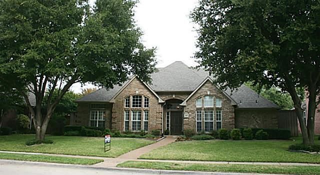 1st image of 260 Park Valley Dr