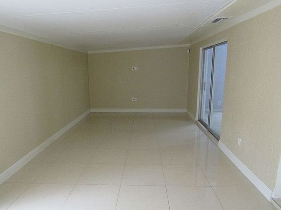 4th image of 8203 SW 19th St