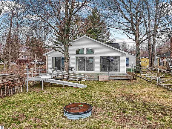 2nd image of 3603 W Lake Mitchell Dr