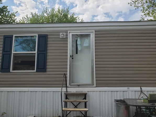 1618 Busseron St, Vincennes, IN 47591