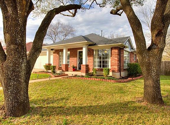 3rd image of 8308 Hillrock Dr