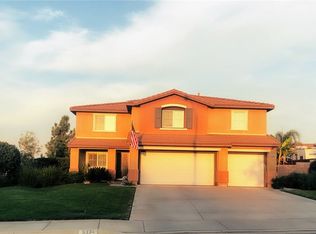 9334 Newbridge Dr, Riverside, CA 92508