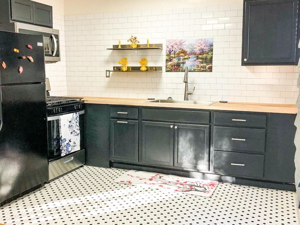 421 E Olmos Dr APT D