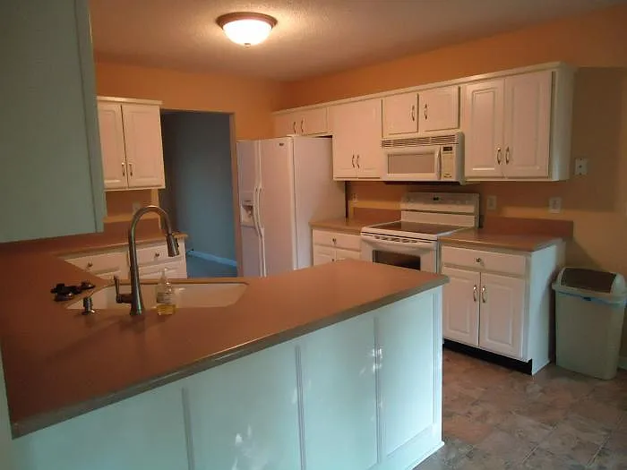 3 Bedroom 2 Bath Home For Rent Near Exit 11 — Photo 4