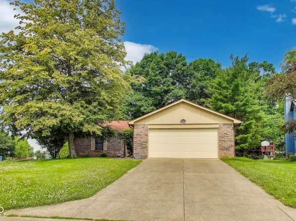 7583 Rogers Dr, Indianapolis, IN 46214