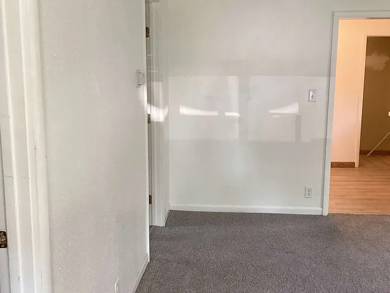 1621 Miller St — Photo 5