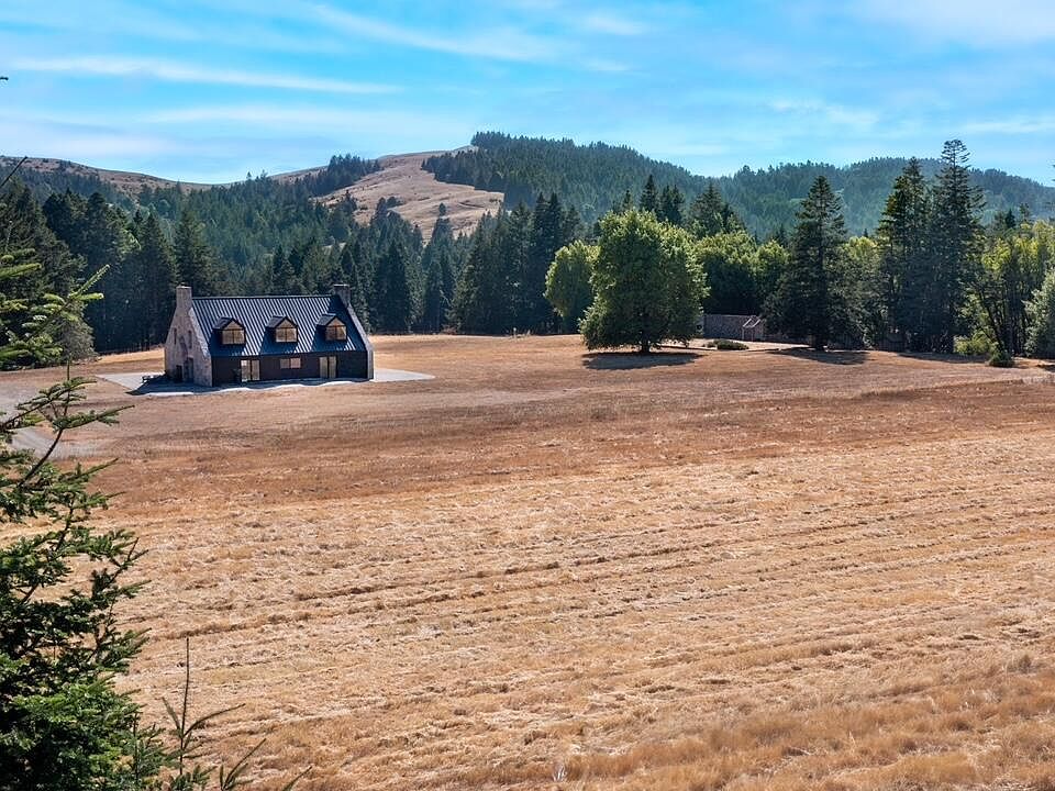 7th image of this home