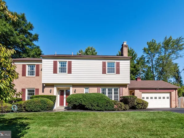2417 E Gate Dr, Silver Spring, MD 20906