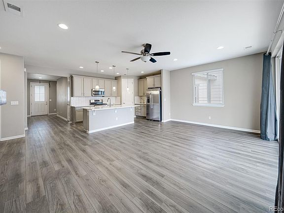 3rd image of 17997 E 99th Avenue
