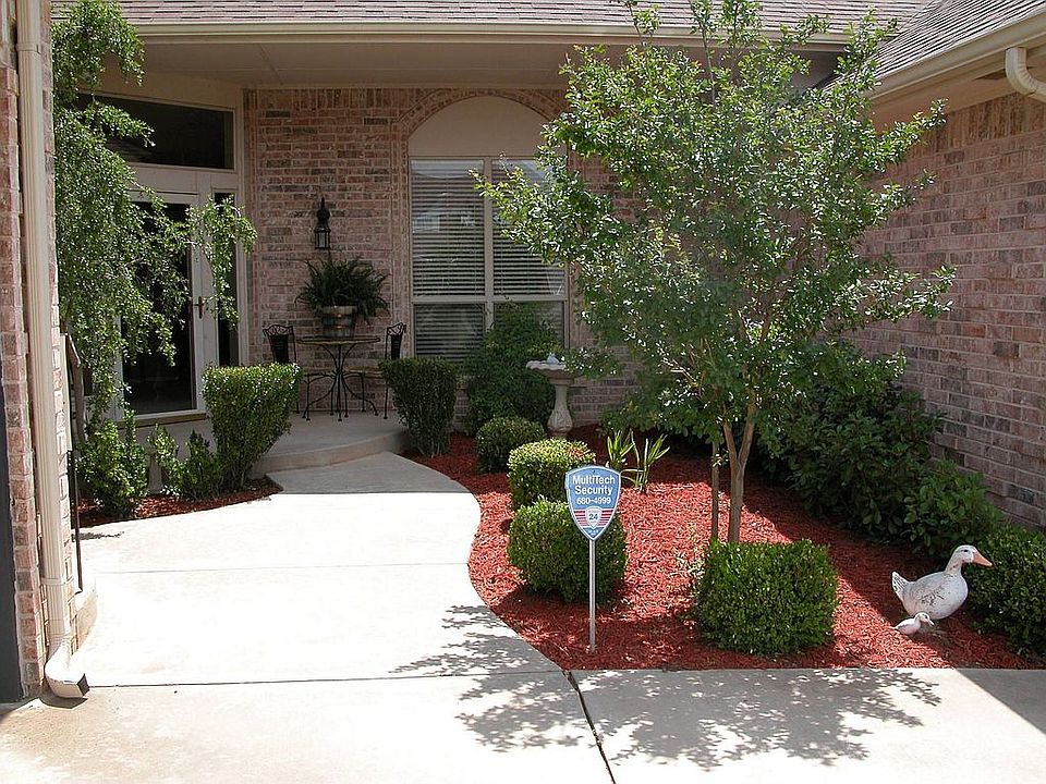 Beautiful Garden Entrance
