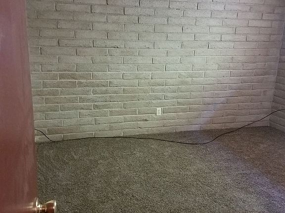 4th image of 3301 Conlee Ln #3303