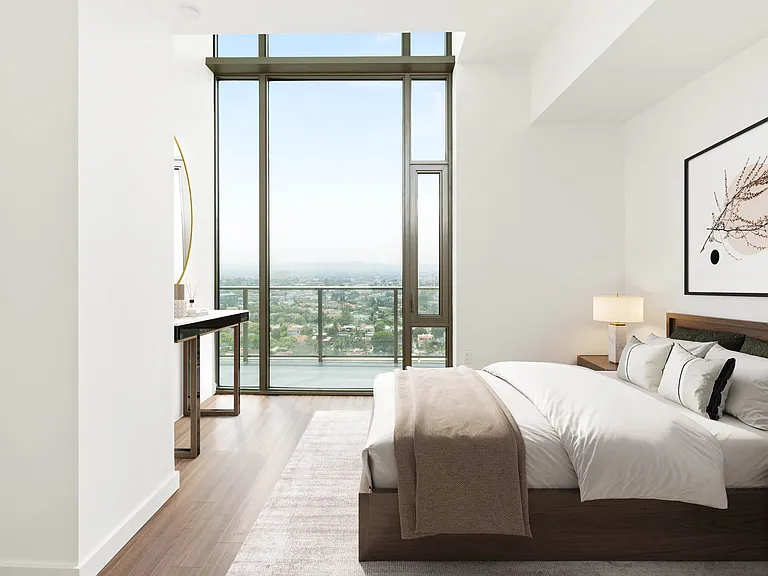 Vision on Wilshire — Photo 24