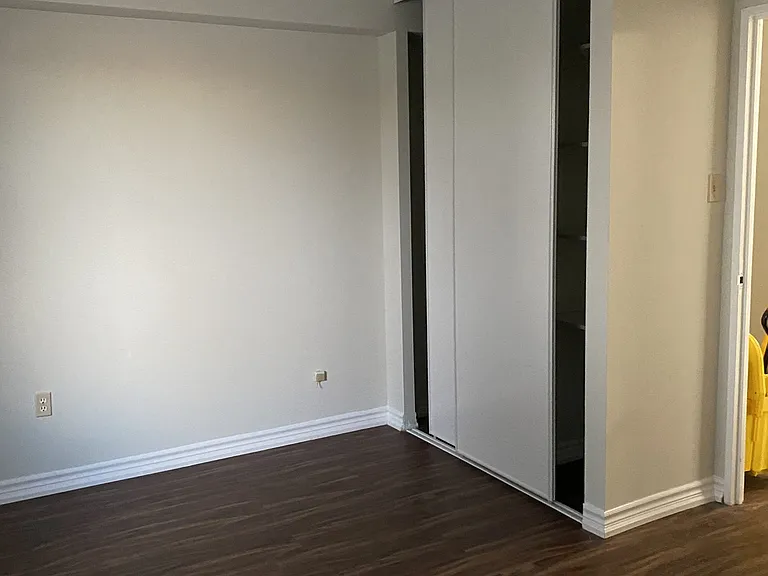 120 Elm St — Photo 14