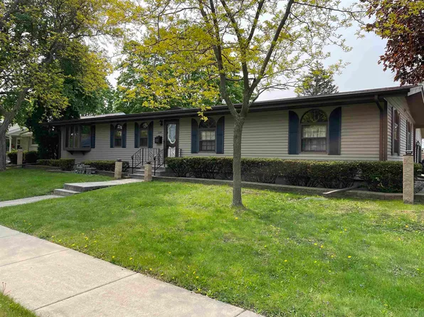 229 Broadway St, Fond Du Lac, WI 54937