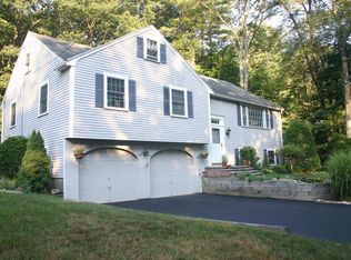 7 Laurel Rd, North Reading, MA 01864
